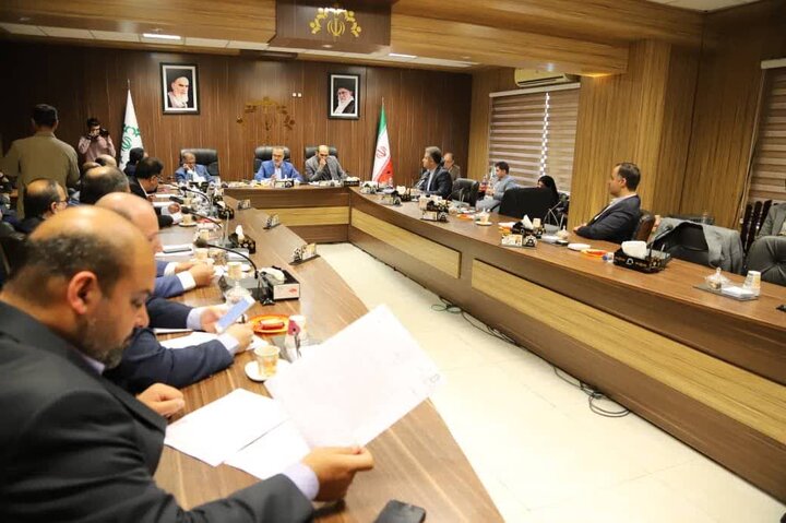 فقدان فضای پارک مناسب در پارک ملت فقدان فضای پارک مناسب در پارک ملت